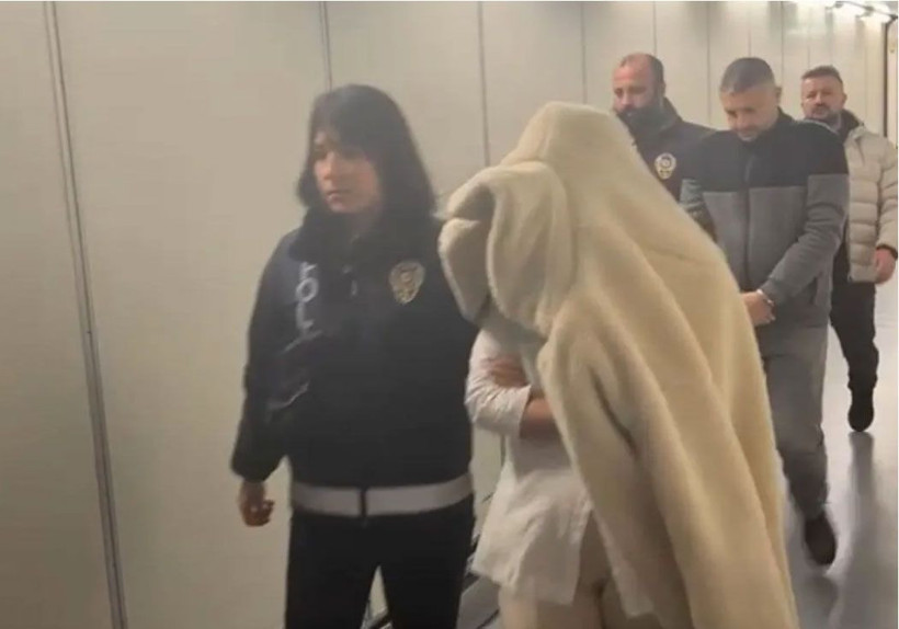 'Elit aşk' çetesi güzel kadın fotoğraflarıyla dolandırdı! İşte 'utandıran' çetenin fiyat tarifesi - Resim: 1