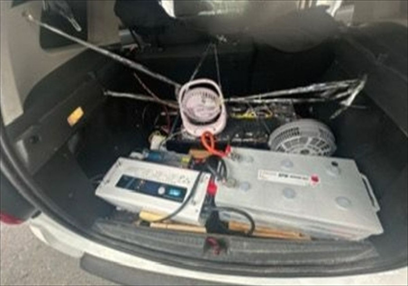 MİT'ten 'sahte baz istasyonu' operasyonu! Siber casusluk yapan 7 şüpheli suçüstü yakalandı - Resim: 1