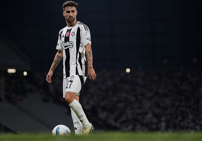 Kriz çözülemedi! Ünlü yorumcudan net Rafa Silva açıklaması - Resim: 4