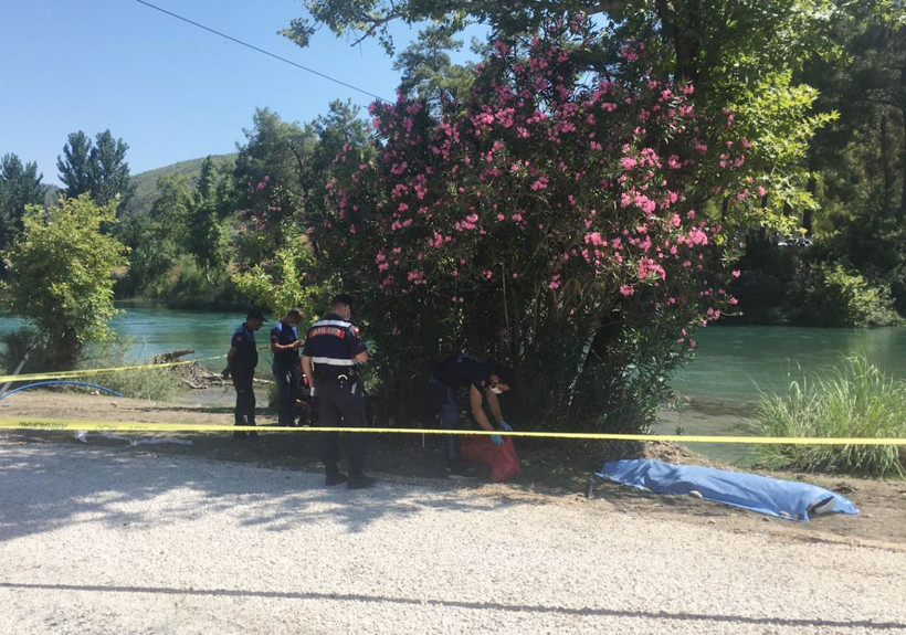 Antalya Serik'te acı olay! Kardeşi gözlerinin önünde hayatını kaybetti - Resim: 4