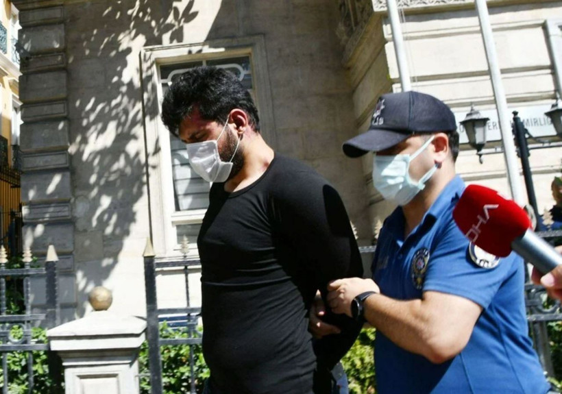 'Adımı lekeledi beni bitirdi' deyip Yasak Elma yıldızı Ayşegül Çınar rezil geceyi anlattı! Keşke... - Resim: 2