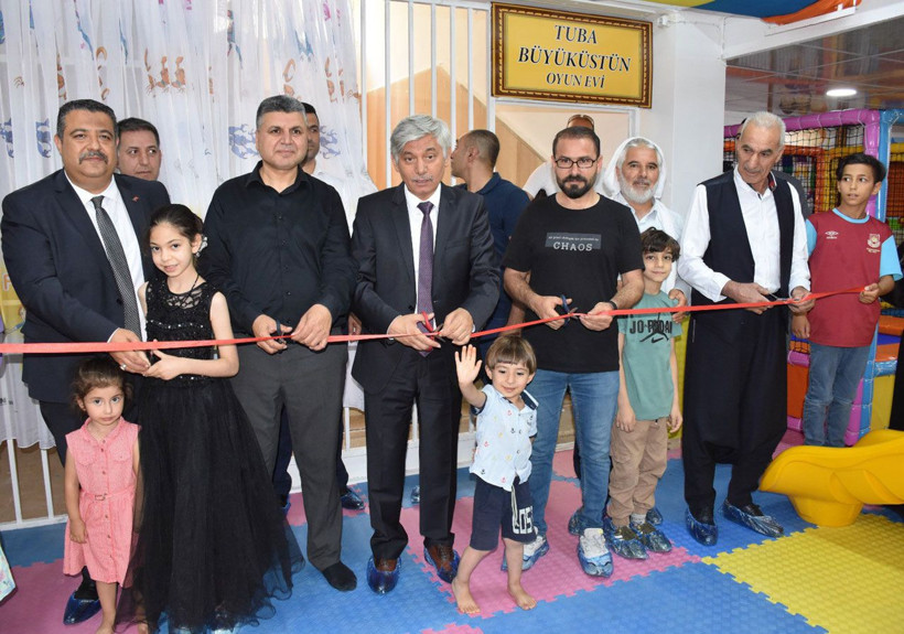 Ünlü oyuncu Tuba Büyüküstüne'e Şanlıurfa'da doğum günü sürprizi! - Resim: 4