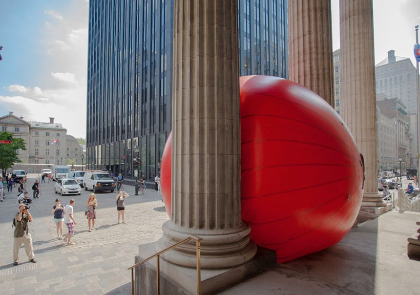 Bu kırmızı top dünyayı geziyor inanılmaz - Resim: 3