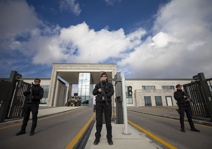 MİT'in yeni binası KALE açıldı! 5 bin dönümde 3 metre duvarı var - Resim: 1