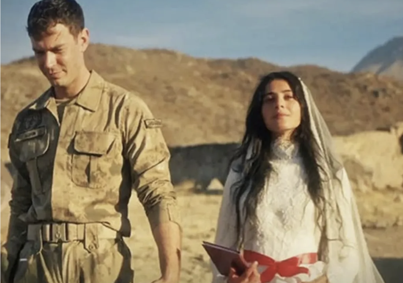 Sevdiğim Sensin'in başrollerinden güzel haber! Set aşkı gerçek oldu... - Resim: 1