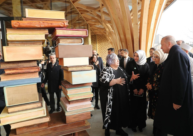 Cumhurbaşkanı Erdoğan'dan Cambridge Camisi'nde Kur'an-ı Kerim tilaveti - Resim: 2