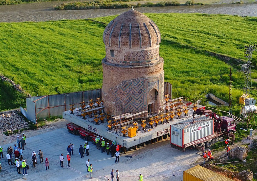 Hasankeyf'ten müthiş bir görüntü türbe ayaklanıp gitti - Resim: 4