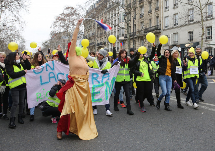Bu sefer 'Kadın sarı yelekliler' sokağa çıktı - Resim: 3