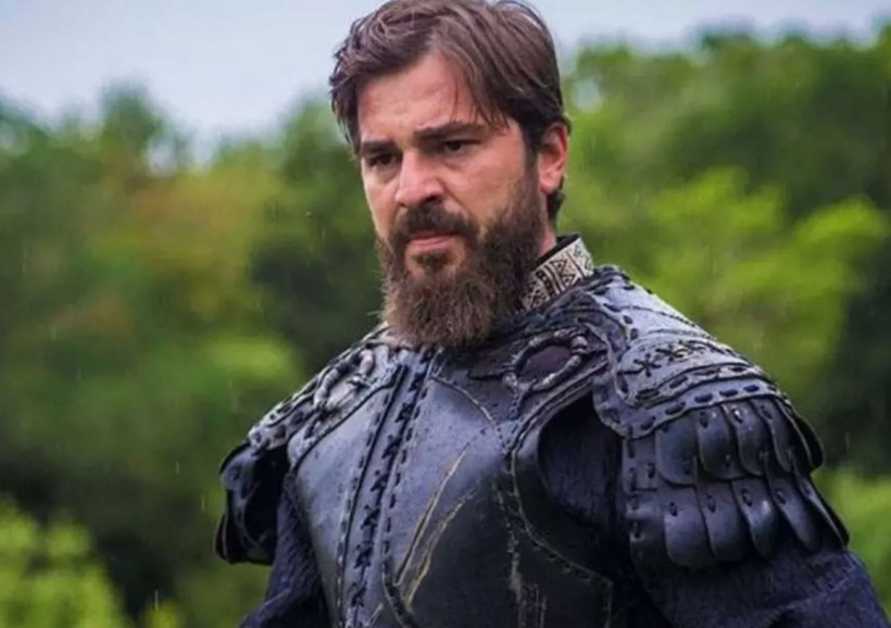 Engin Altan Düzyatan eşi Neslişah'ı dinlemedi fena dolandırıldı! - Resim: 1