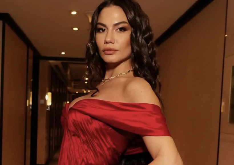 Demet Özdemir'den yaza özlem! "Az kaldı, hissediyorum" - Resim: 3