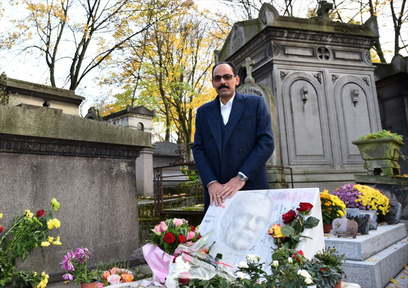 İbrahim Kalın, Ahmet Kaya'nın mezarını ziyaret etti! - Resim: 1