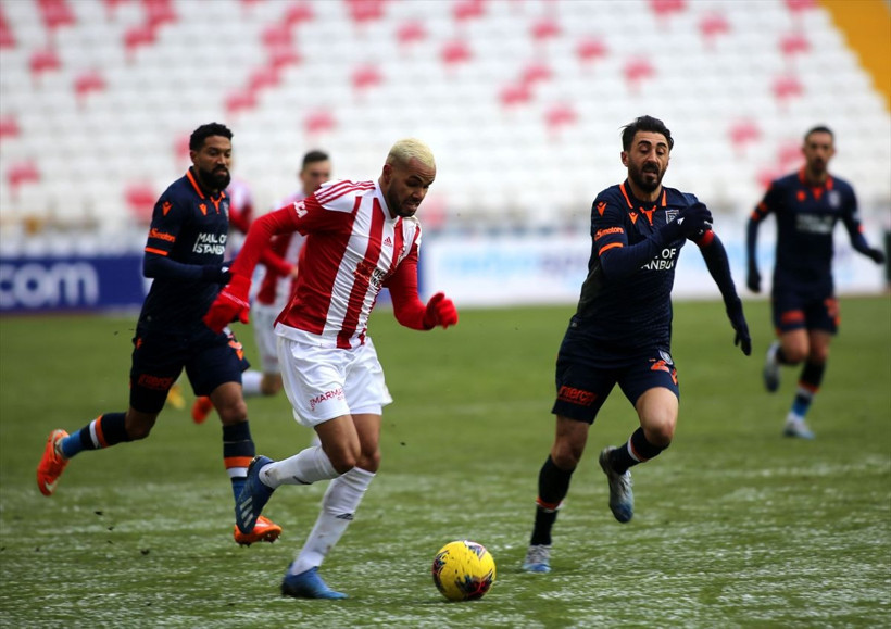 Sivasspor Başakşehir maçı golleri ve geniş özeti - Resim: 4