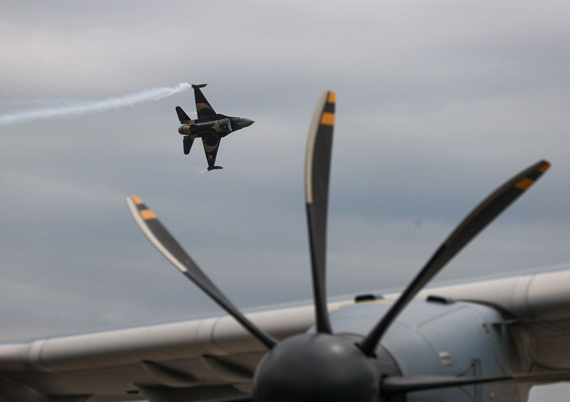 TEKNOFEST İstanbul'da nefes kesen anlar! SOLOTÜRK'ten muhteşem şov - Resim: 1