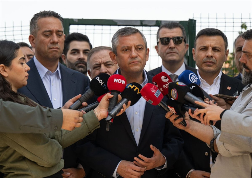 Özgür Özel'e saldırmıştı! Saldırganın emniyetteki ilk ifadesi ortaya çıktı - Resim: 3