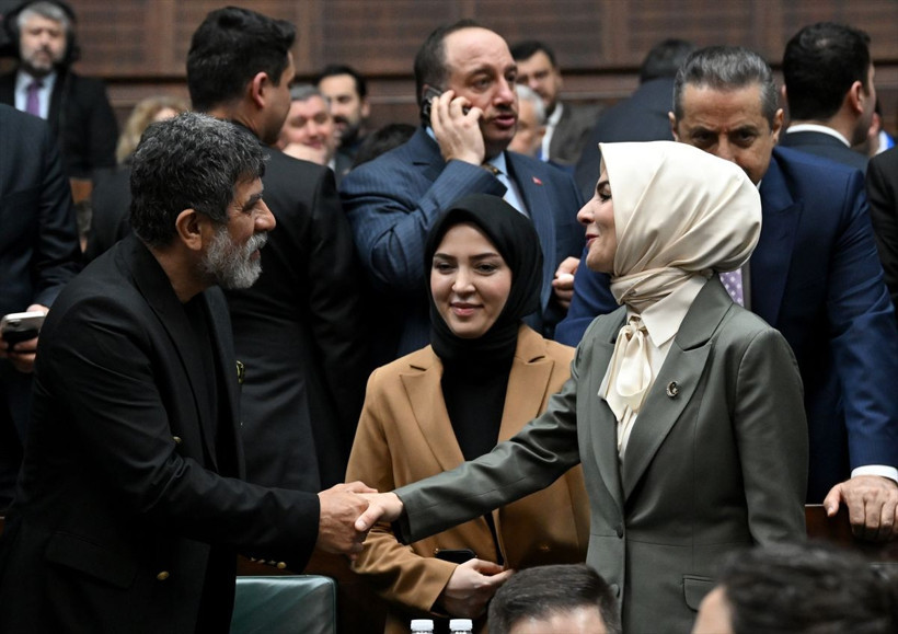 Sefa Zengin AK Parti Grup Toplantısı'nda! Görüntüsü kısa sürede gündem oldu - Resim: 4