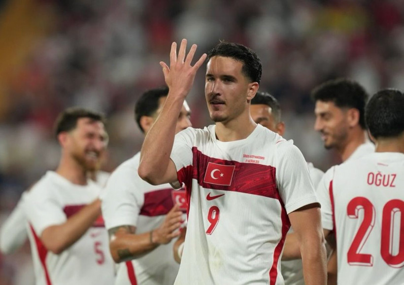 Milli futbolcu Deniz Gül'e hırsızlık şoku! Zarar çok büyük - Resim: 4