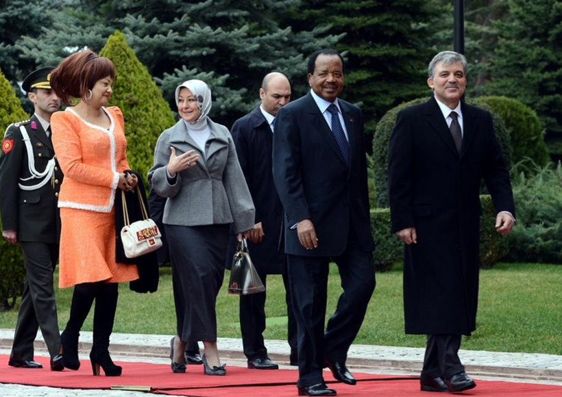 Hem gösterişli, hem rüküş First Lady - Resim: 2