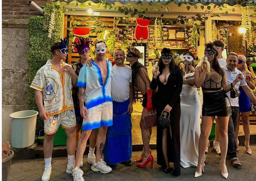 Feyza Civelek müstehcen partiler düzenleyen Fergio Günay ile yakalandı - Resim: 2