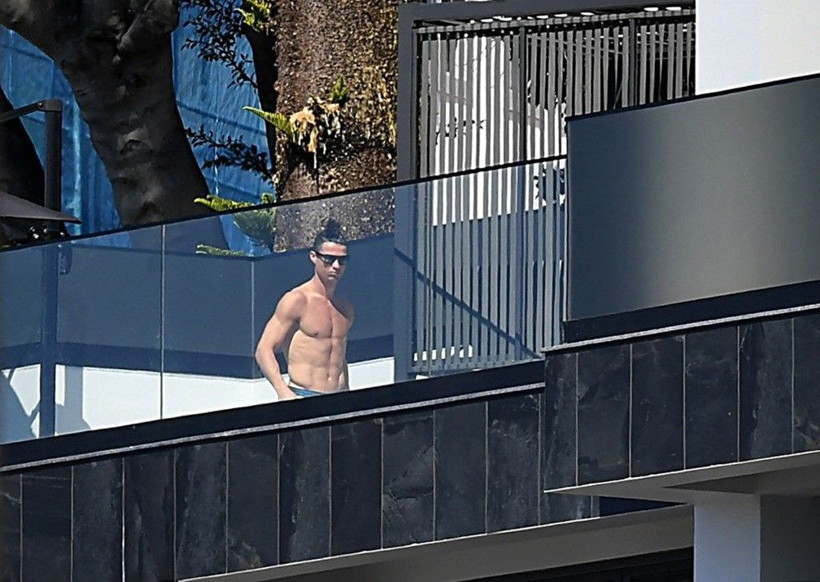 Cristiano Ronaldo evinde karantinada Georgina Rodriguez alışverişte - Resim: 4