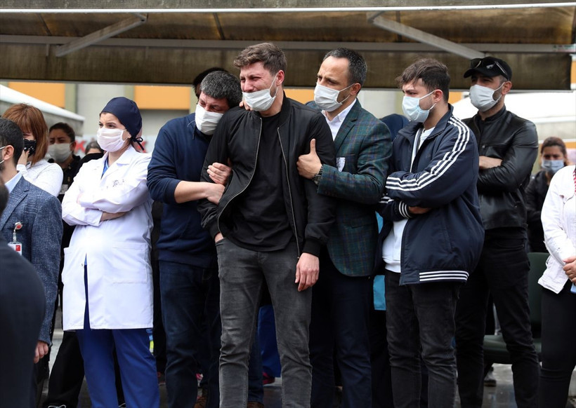 Dilek Hemşire için acı tören! Hastanede gözyaşları sel olup aktı - Resim: 2