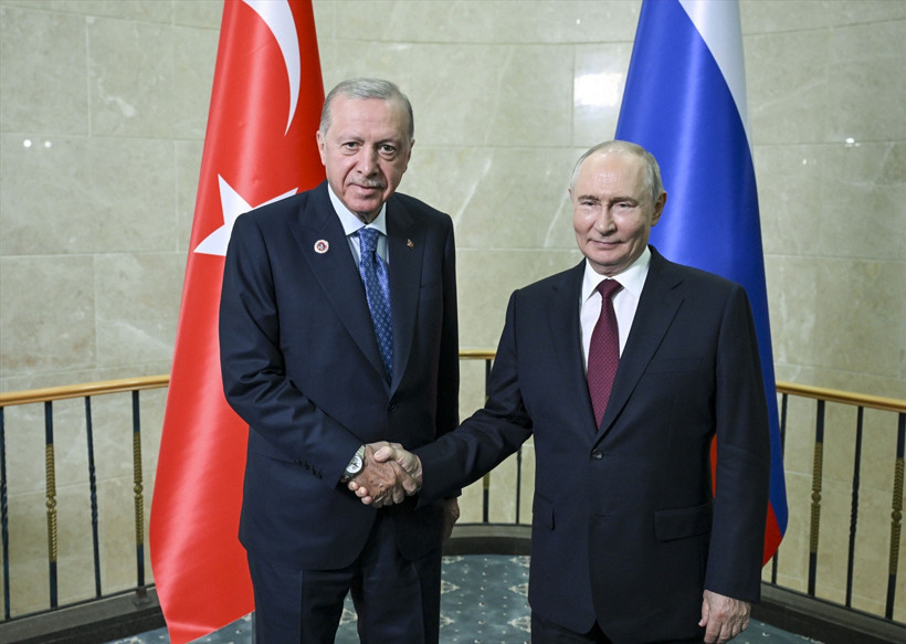 Cumhurbaşkanı Erdoğan, Rusya Devlet Başkanı Putin ile bir araya geldi - Resim: 0