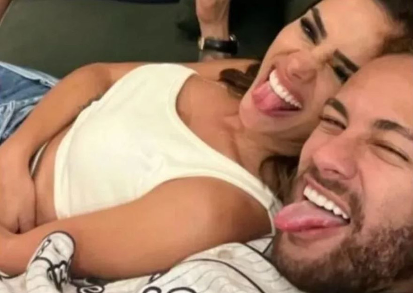 Neymar artık yeni sevgilisini saklamıyor! resmen duyurdu! - Resim: 4