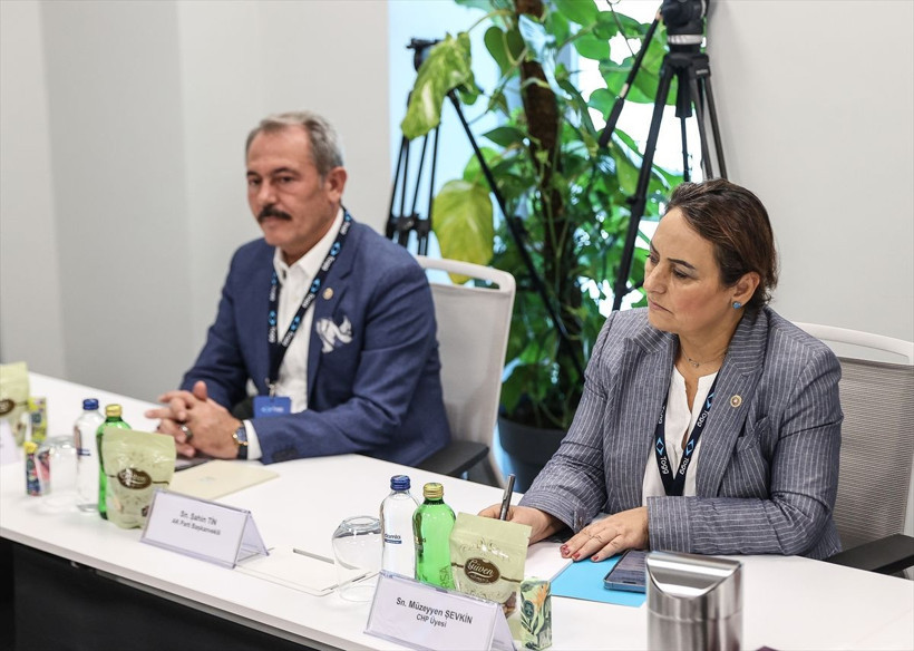 CHP'li vekiller Togg fabrikasını gezdi, test sürüşüne katıldı: Gururla izliyoruz, inşallah daha da büyür - Resim: 3