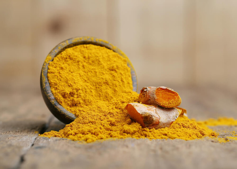 12 ay boyunca Zerdeçal suyu içtiğinizde bakın vücudunuzda neler oluyor! - Resim: 1