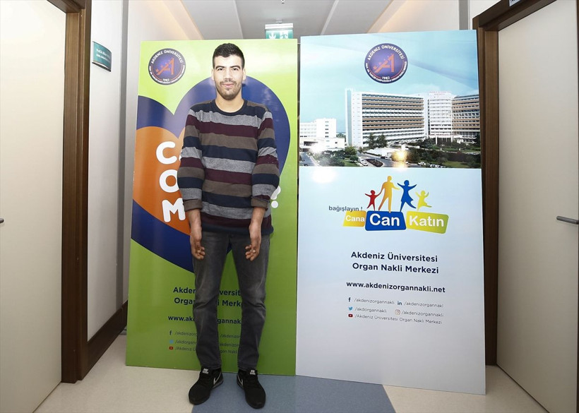 Çift kol nakli yapılan Yusuf Oğuz Şimşek ilk kez kameralar karşısında - Resim: 1