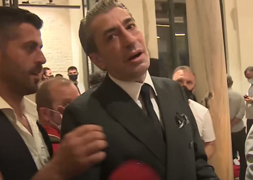 STAR TV 'Sana Söz'ün Ömer'i Erkan Petekkaya'dan kötü haber apar topar hastaneye kaldırıldı - Resim: 4