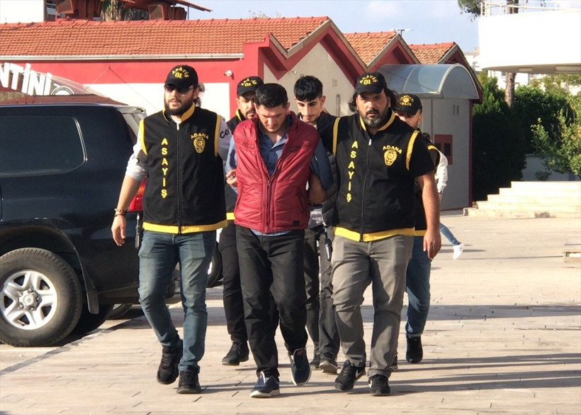 Parti binasında işkence! Biri il başkanı 5 kişi tutuklandı zımba teli sökücüyle... - Resim: 3