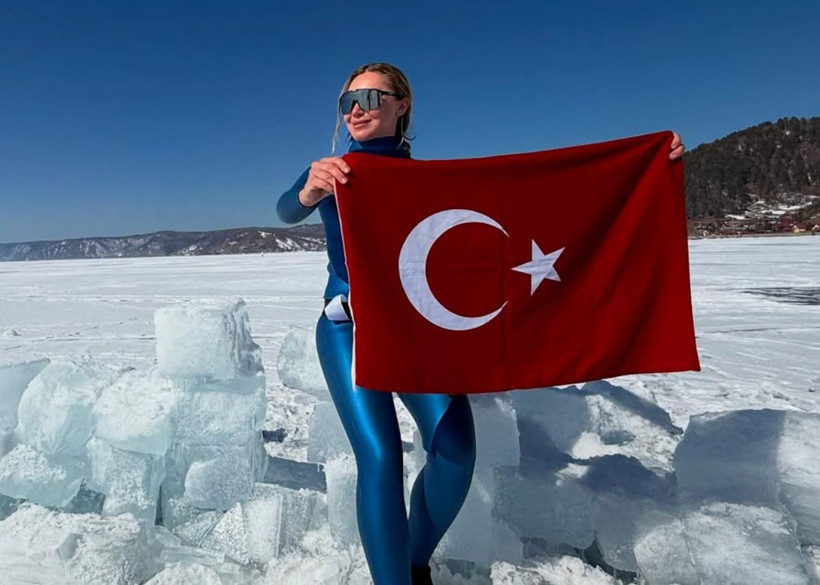 Aşkın ilk fotoğrafı! Şahika Ercümen gönlünü bakın kime kaptırdı - Resim: 1