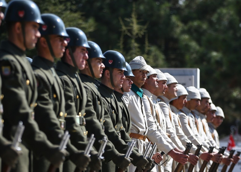 Şehit annelerinin gözyaşları durmadı! - Resim: 4