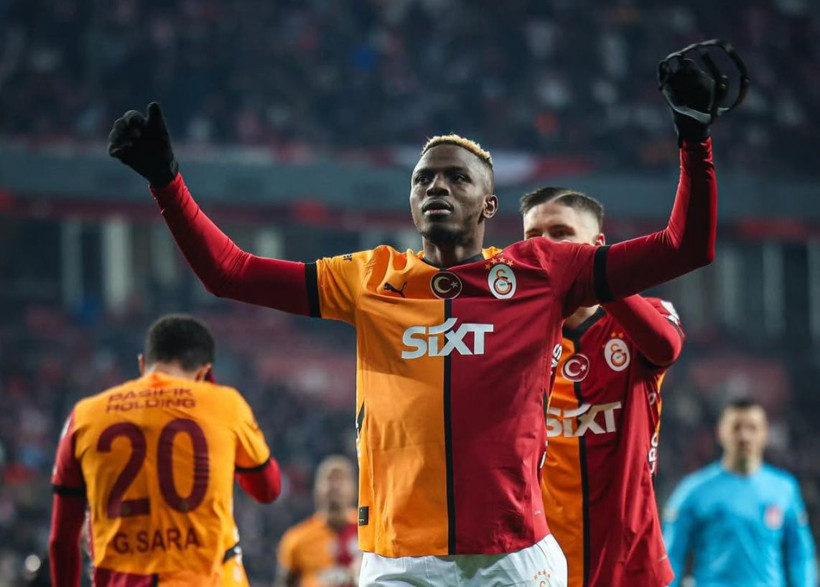 Galatasaray'ın Osimhen için yaptığı teklife Napoli'den yanıt! "Özel madde" hamlesi... - Resim: 1