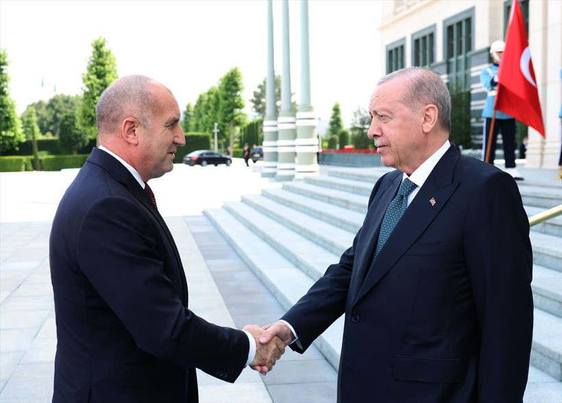 Cumhurbaşkanı Erdoğan, Bulgaristan Başbakanı Radev'i kabul etti - Resim: 1