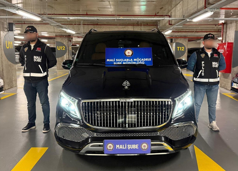 İstanbul'da MİT destekli operasyon! Eşi adına 9 lüks araca el konuldu - Resim: 9