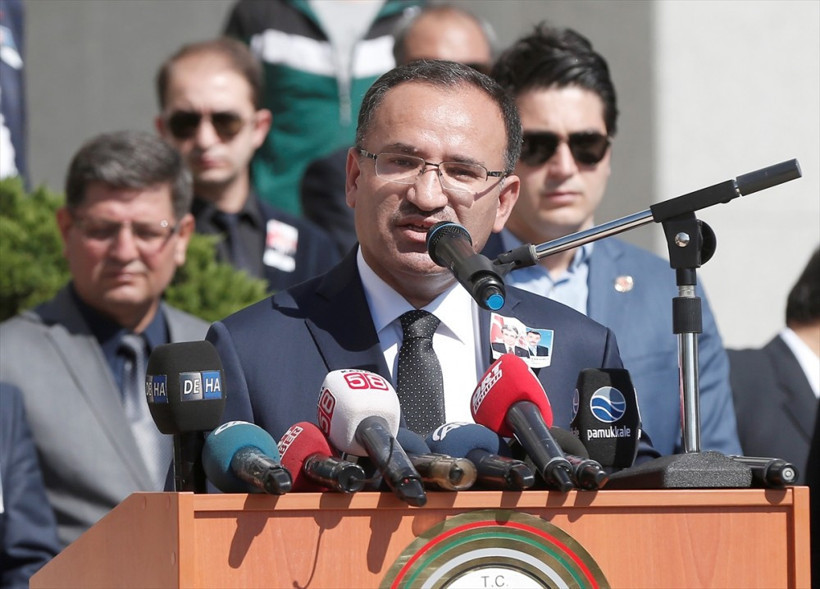 Şehit başsavcı son yolculuğuna uğurlandı - Resim: 4