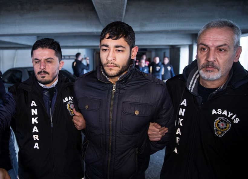 İşte o cani üniversitede hocası Ceren Damar Şenel'i katletmişti - Resim: 4