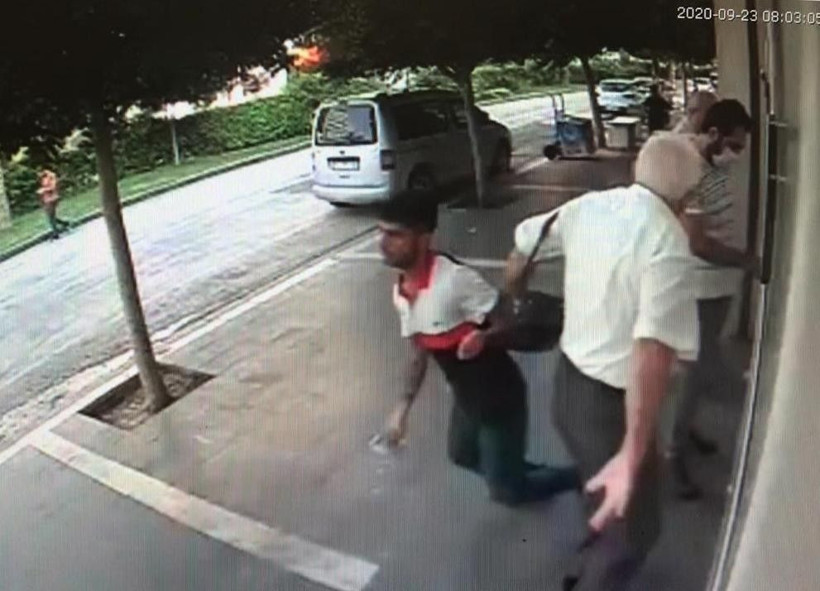 Adana'da emeklinin maaşını böyle çaldı yakalanınca 'benim kötü gün param veremem' dedi - Resim: 4