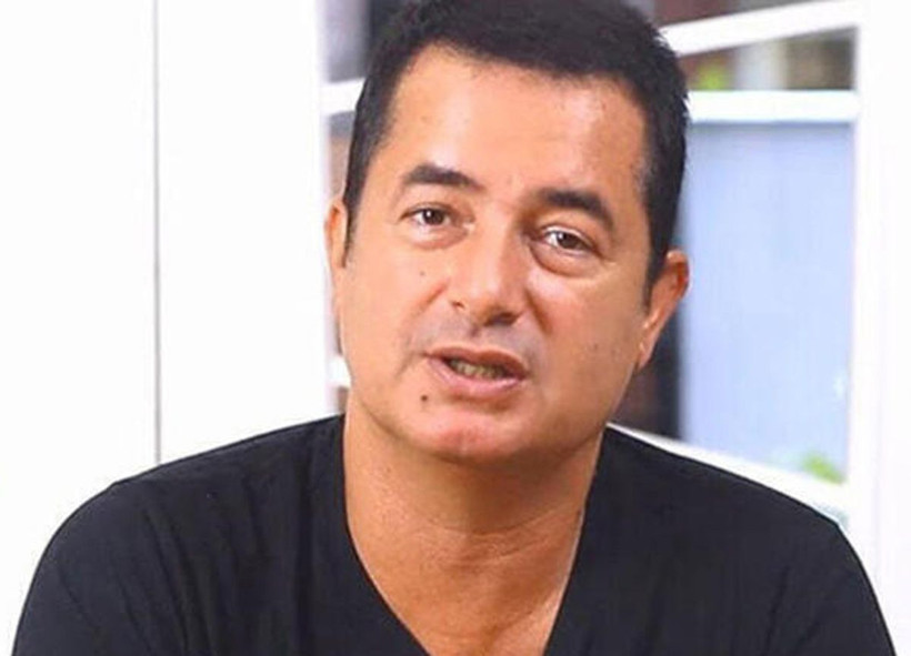 Acun Ilıcalı'nın Exxen'i afişleri paylaştı! Sihirli Annem Konuşanlar'a tepkiler çığ gibi geldi - Resim: 1