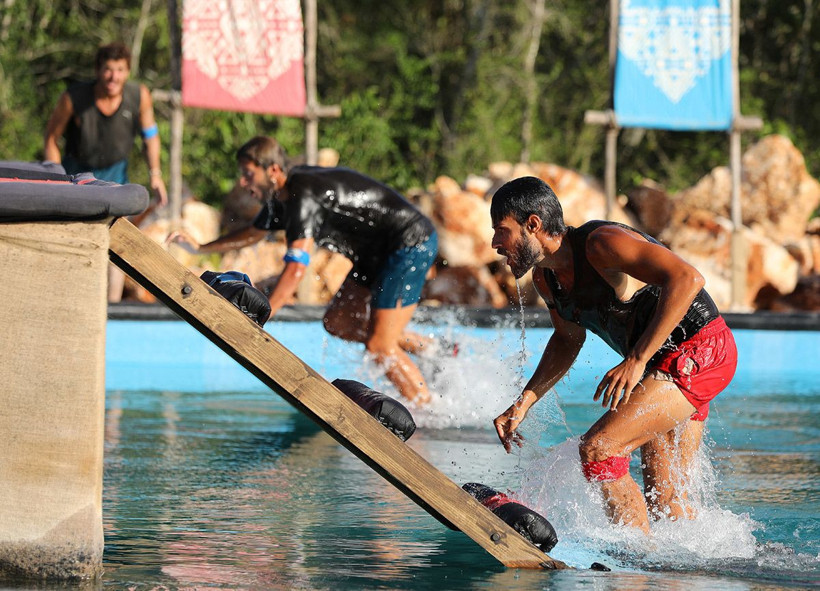 Kağıt Ev Çukur Maraşlı Survivor Yasak Elma'ya reyting şoku! İlk sıra bakın kimin - Resim: 2