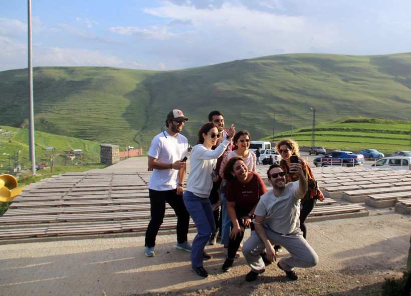 Atatürk için koşa koşa geldiler silüetle hatıra fotoğrafı çektiler - Resim: 4