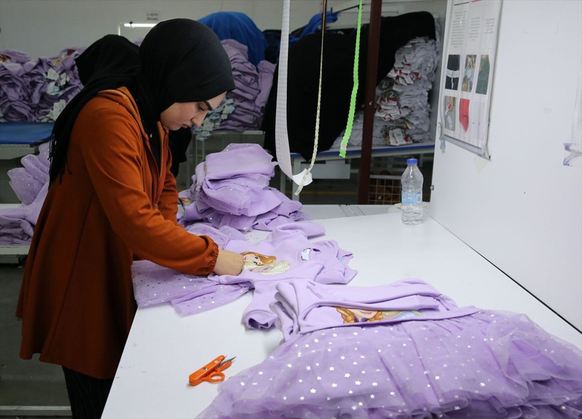 İstanbul'daki fabrikasını 3 yıl önce memleketine taşıdı 170 gence istihdam sağladı - Resim: 4