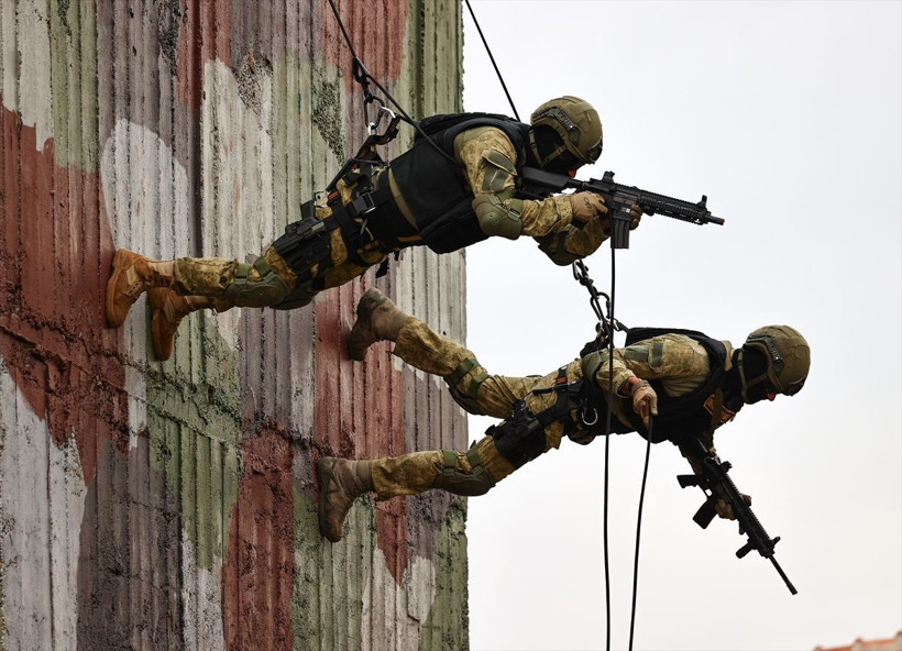 TSK içinde onlara 'timsah' deniyor! Sonunda görüntülendiler - Resim: 1