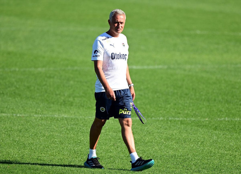 17 milyon Euro'luk yük! Fenerbahçe'de Jose Mourinho sekiz ismin üstünü çizdi - Resim: 4