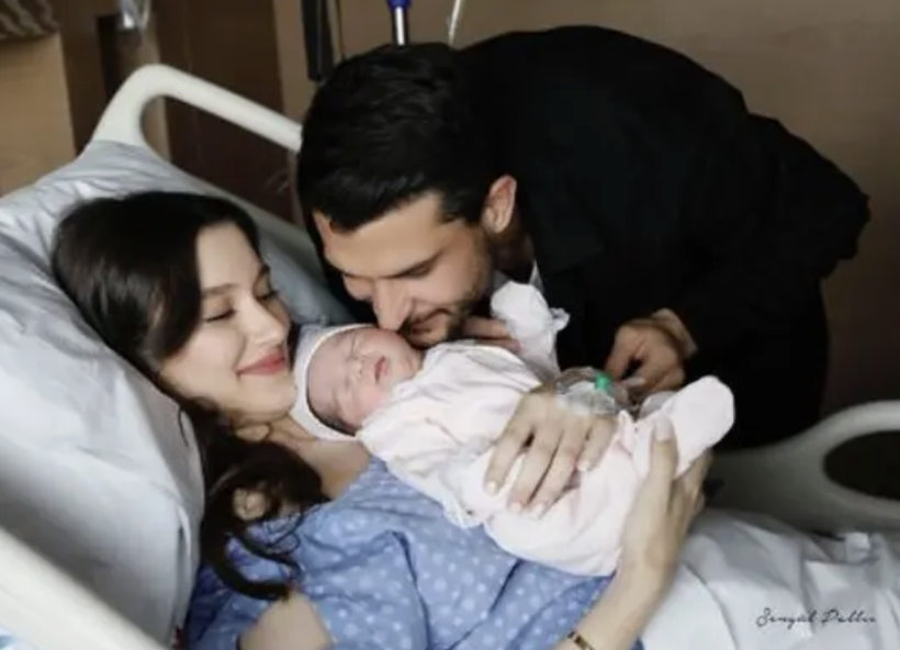 Ünlü futbolcu Necip Uysal'dan güzel haber! İkinci kez baba oldu - Resim: 3