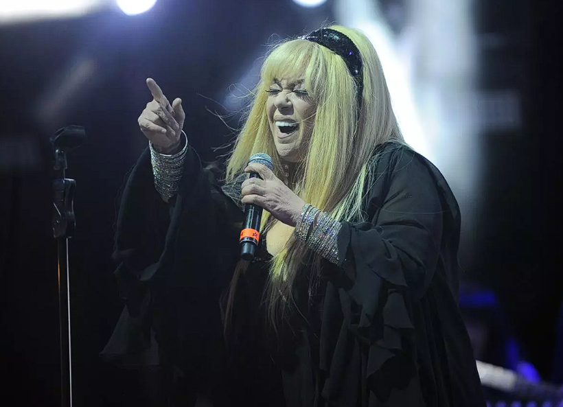 Darülaceze'de tedavi gören Zerrin Özer'den üzen haber - Resim: 4