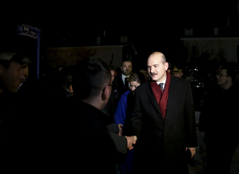 Süleyman Soylu şehit ailesini ziyaret etti - Resim: 1