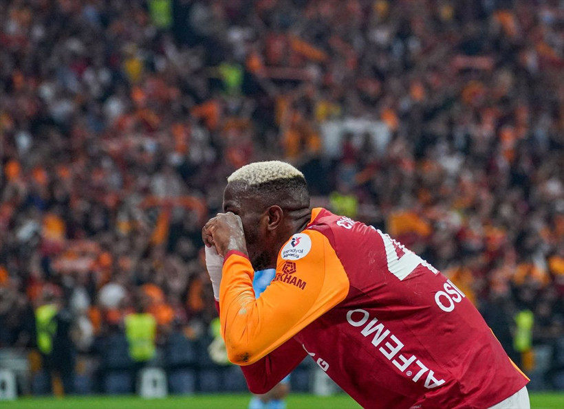 Trio ekibi, derbiyi yöneyen hakem Yasin Kol'a ateş püskürdü! 1 penaltı, tam 5 kırmızı kart atlandı - Resim: 8