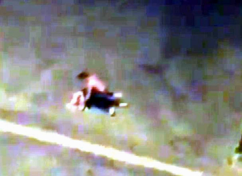 Kuşadası'nda sokak ortasında dakikalarca iki sevgiliyi görenler inanamadı - Resim: 1